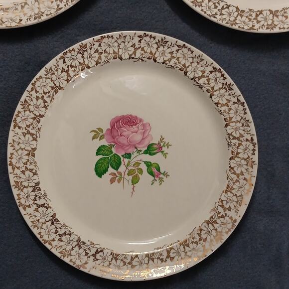 Set of 3 Vintage Taylor Smith & Taylor Rose 9 1/4"‎ Dinner Plates 22 Kt Gold - Picture 1 of 7